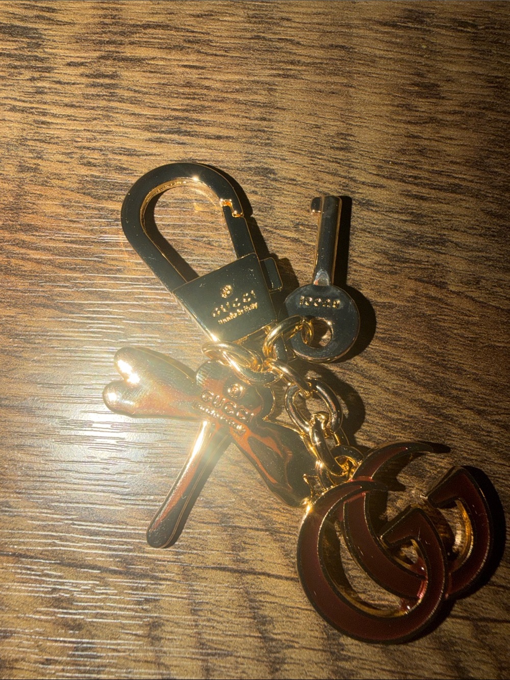Dragonfly and Double G Key Chain Brown & Gold